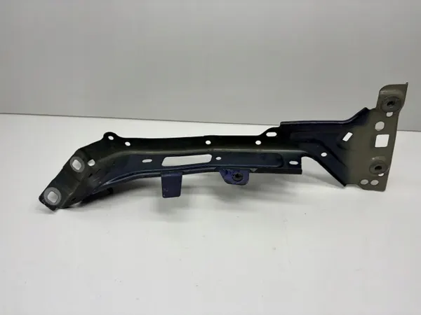 Support de garde-boue avant droit Audi A4 B9 OEM 8W0821136C image 3