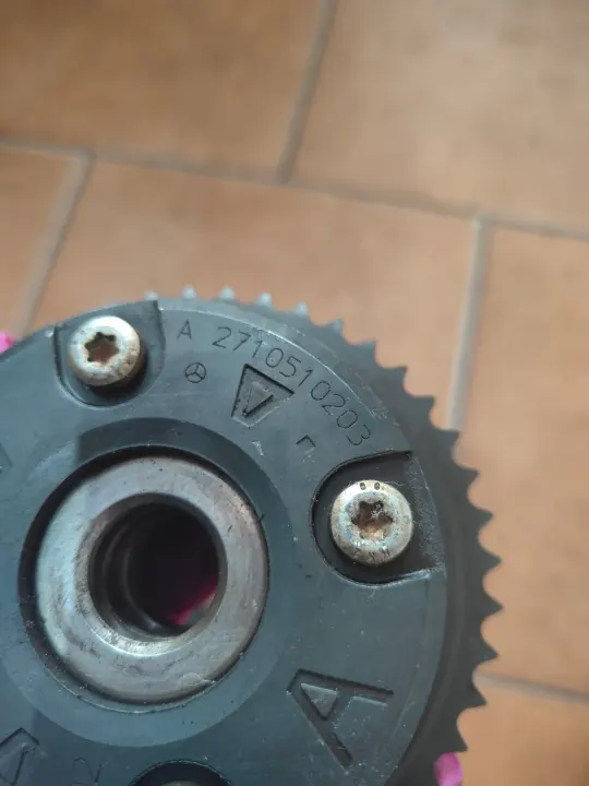 Mercedes W203 Variateur Arbre à Cames OEM A2710510303 image 6