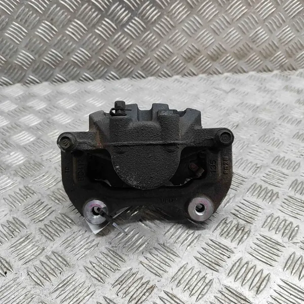 Opel Cascada 2013 Vorderer linker Bremssattel OEM 13578804 image 5