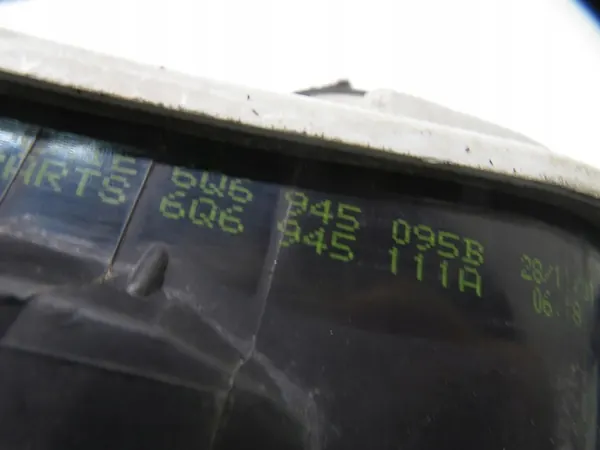 Luz trasera izquierda Polo 9N 2001-2005 6Q6945095B image 2