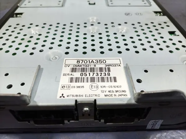 Amplificateur Audio Mitsubishi OEM 8701A350 - Occasion image 5