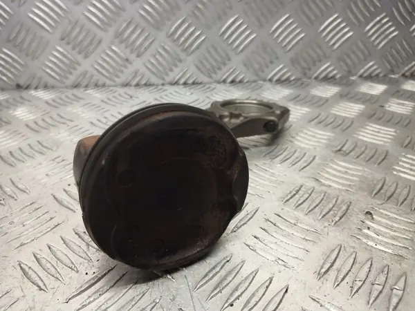 Piston Toyota OE pour Avensis T27 1.8 VVTI image 3