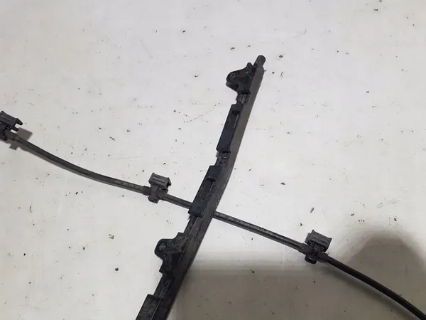 Contrôle d'ouverture de coffre à pied Audi A8 D4 image 2