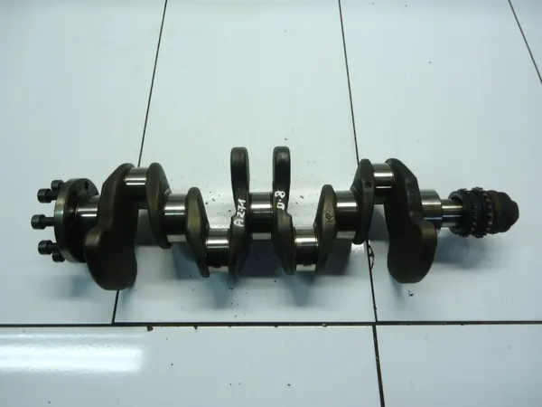 Kampiakseli Mercedes C W204 1.8K OEM R27103 image 2