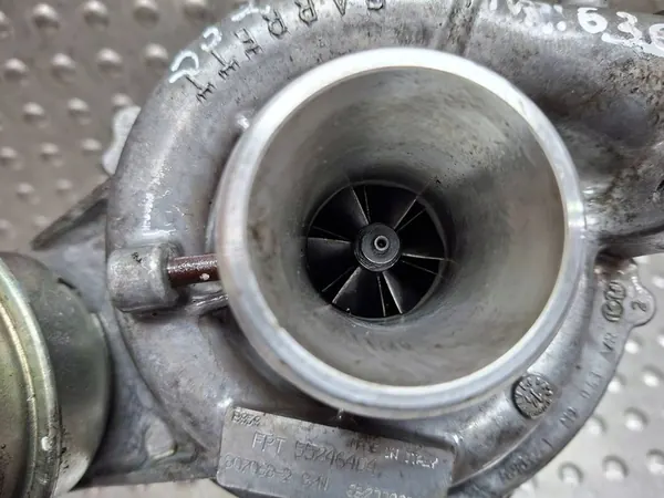 TURBINA FIAT DOBLO II 1.6 JTD 2010- OEM 55246404 image 2