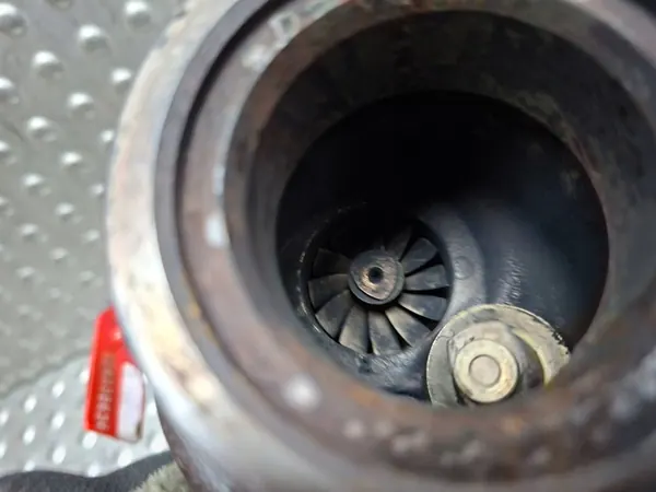 TURBINA FIAT DOBLO II 1.6 JTD 2010- OEM 55246404 image 5