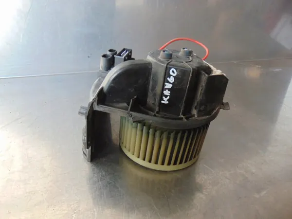 Ventilador de Aquecimento Renault OE OEM 5D7220300 - Usado image 2