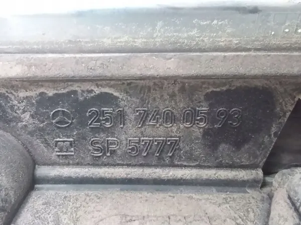Mercedes R-Class W251 Tavaratila Kromikoriste OEM A2517400593 image 5