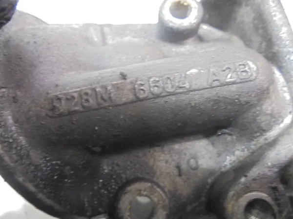 Pompe à huile Ford OE OEM 928M-6604-A2B Occasion image 3