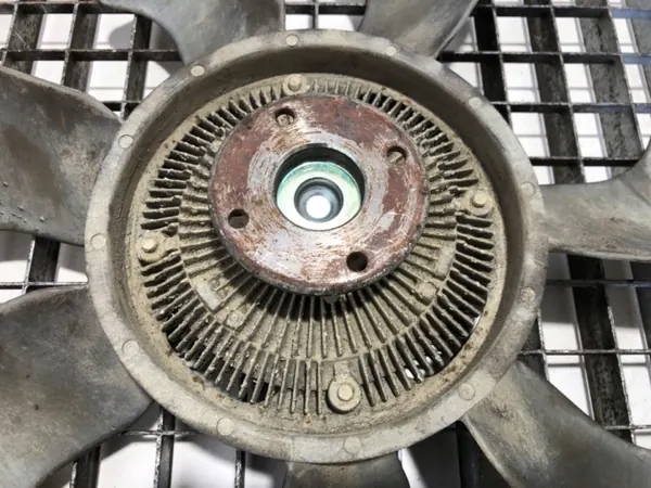 Radiatorventilator OEM LORK-322-4533 voor Ford Maverick 2.4 image 3