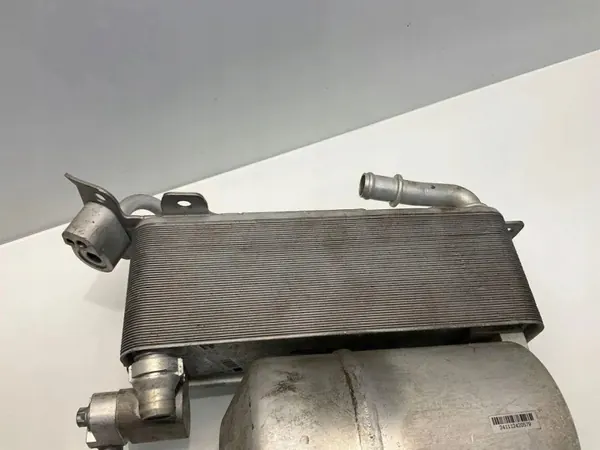 BMW AC-kuivain OEM 6847990 3.0L 2019 malleille image 2