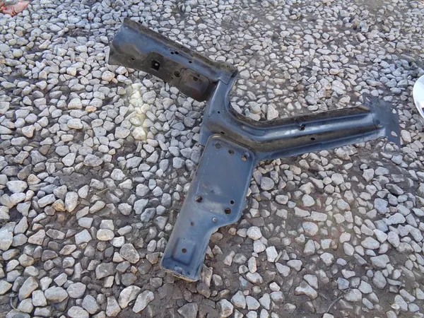 Reforço de Para-choque Frontal Direito Opel Corsa E 14- OEM 13434387 image 7