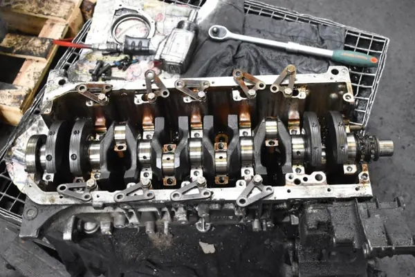 Motorblok Onderdeel OEM 1748450 BMW E39 2.5i image 7