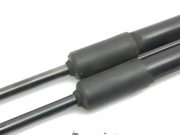 Renault Megane IV 2018 Bakluck Dämpare image 3