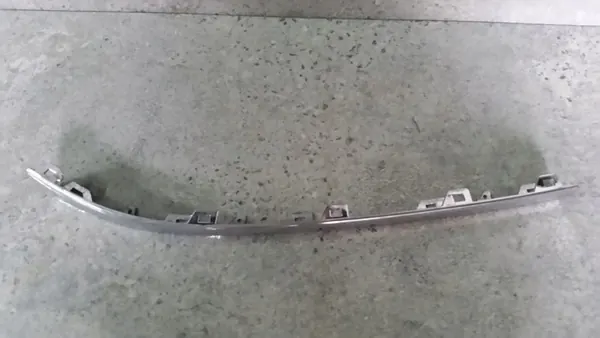 Krominen etupuskuri koristelista oikea keski VW Touareg 3 image 3