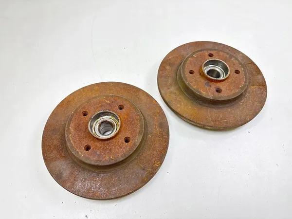 Disque de frein arrière Citroen C4 II 2012 MTL22287 image 3