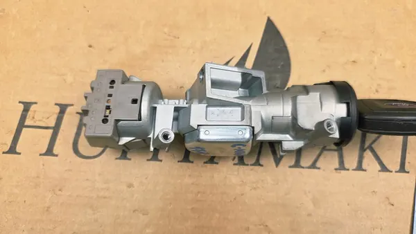 FORD C-MAX MK2 10-19 FOCUS MK3 KUGA II Ignition Key OEM image 6