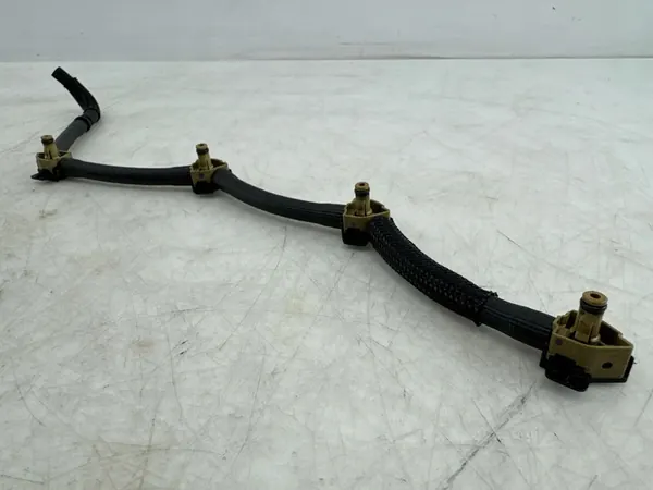 Volkswagen Golf VII 2015 Kraftstoffüberlaufschlauch image 4