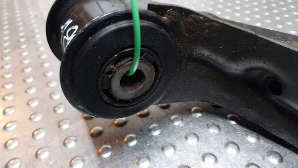 Vänster Framdämpare A9063304607 Mercedes Sprinter image 5