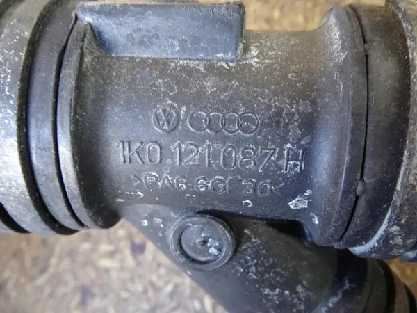 S3 8P GOLF VI R20 CUPRA R 2.0 TSI Lämmitinjohdot 06F122101A image 6