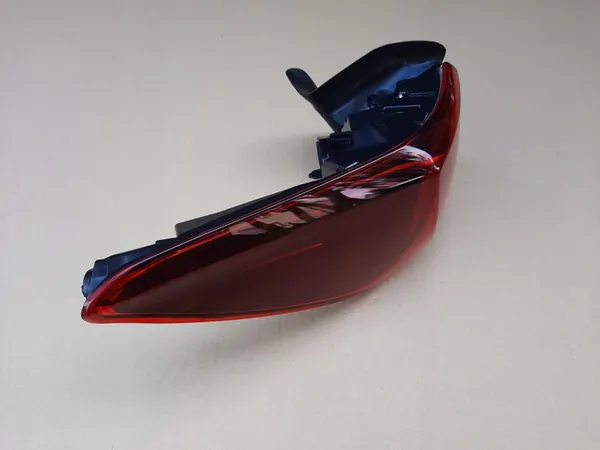 Lámpara Trasera Izquierda Opel Grandland X OEM image 3