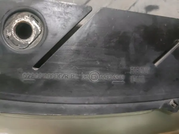 Vasen ajovalaisin VW Passat B6 Bi-Xenon image 6