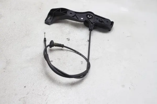 Motorhaubenöffnungsgriff BMW 4er F32/F82 OEM 7313782 image 3