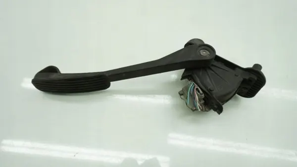 Volvo gaspedalslyft OEM 30683516 för S80 I/V70 II image 7