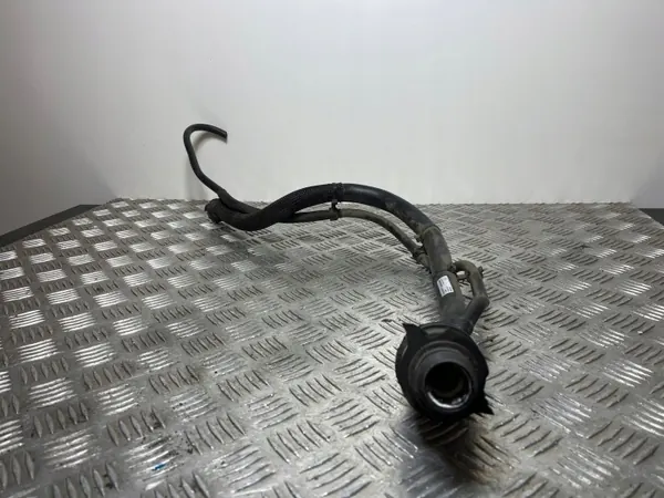 Réservoir AdBlue Jeep Cherokee OEM 68335010AE Occasion image 3