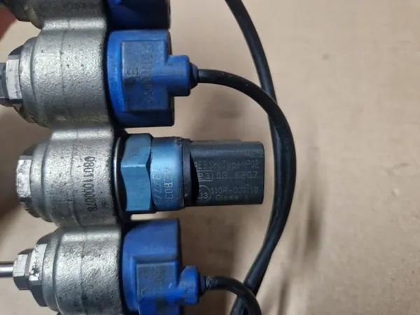 Rampe d'injection GPL OEM BIN0002 (13) - Occasion image 6