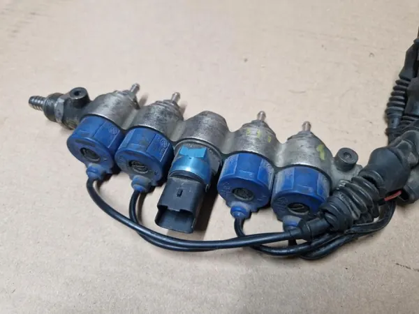 Rampe d'injection GPL OEM BIN0002 (13) - Occasion image 8