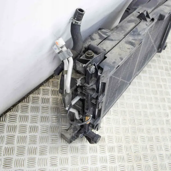 Koelingsonderdeel OEM 21493B210B Nissan Leaf 2018 image 3