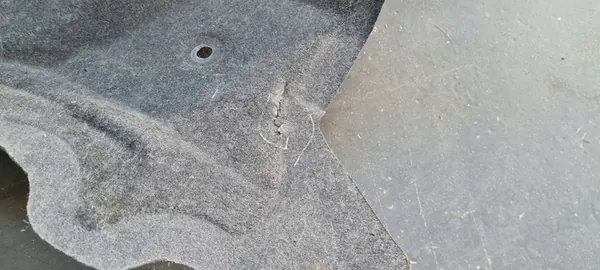 Chrysler Pacifica 2022 Vasemman eturenkaan kaari image 3