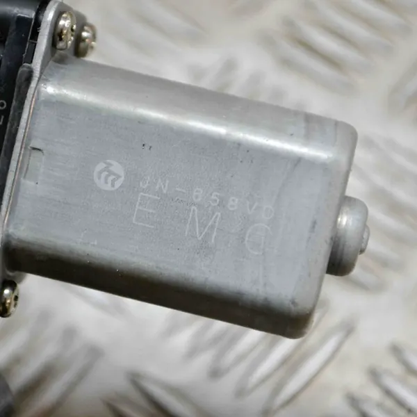 Moteur de toit ouvrant Tesla OEM EN466526 pour Model S 2016 image 8
