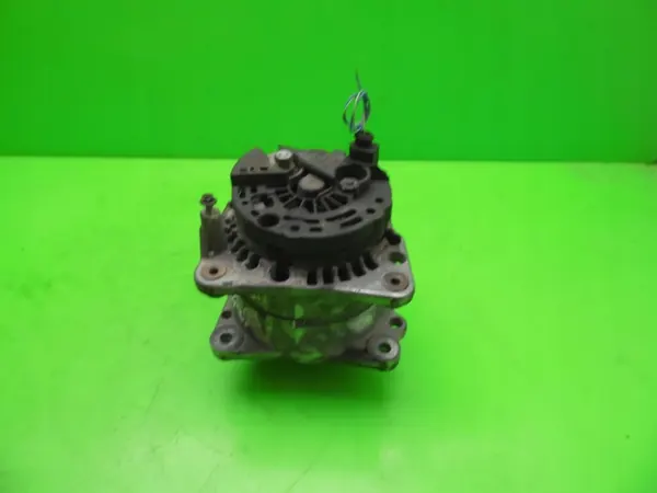 Vaihtovirtageneraattori VW Polo III 94-01 1.4 B BOSCH 70A image 4