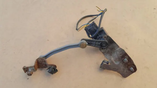 Niveausensor OEM 8E0907503 Rechts Achter Audi A6 image 5