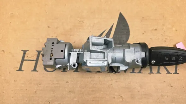 FORD FOCUS MK3 10-18 C-MAX MK2 KUGA II Juego de llave de encendido image 5