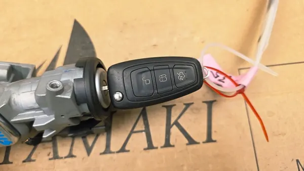 FORD FOCUS MK3 10-18 C-MAX MK2 KUGA II Juego de llave de encendido image 7