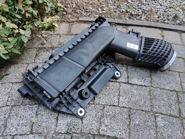Luchtfilterhuis OEM PZ13-9G784-AC Ford Escape image 3