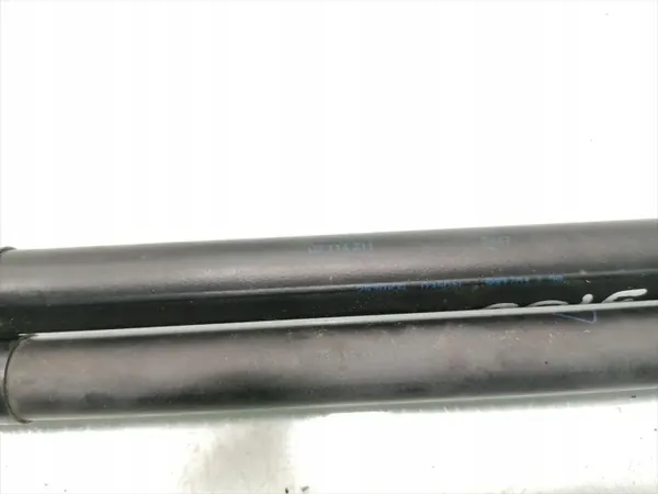 Vauxhall Corsa bakluckdämpare OEM 2002 Hatchback image 9