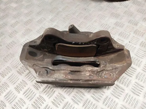 Mercedes-Benz S W222 Bremsscheiben & Bremszangen Set OEM 20B40105002A image 4