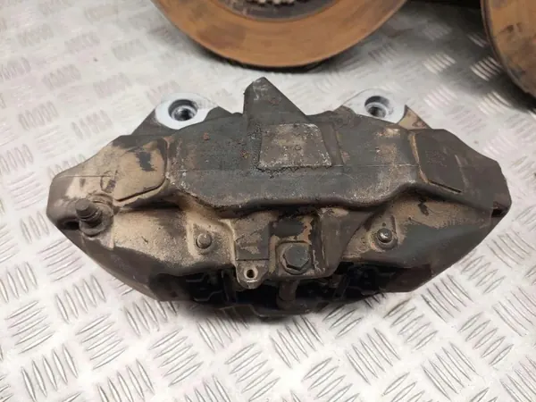 Mercedes-Benz S W222 Bremsscheiben & Bremszangen Set OEM 20B40105002A image 5