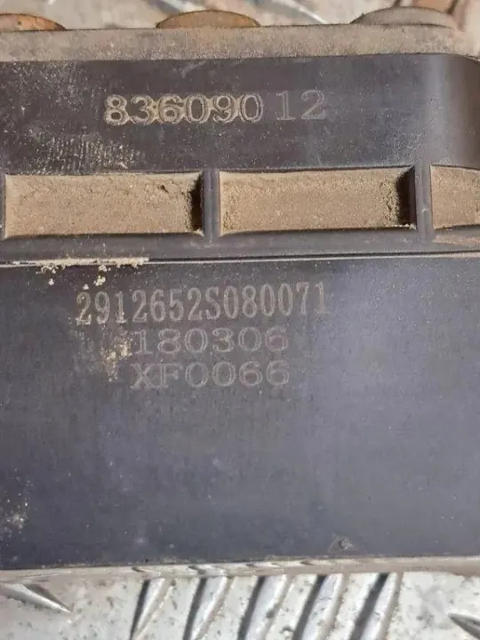 Module suspension pneumatique OEM 83609012 Audi A6 Allroad image 3