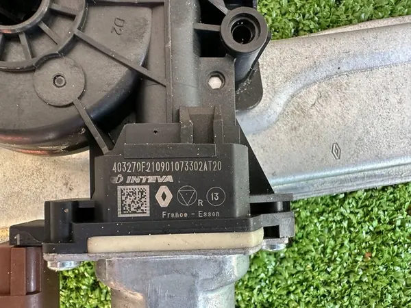 Mecanismo de Janela Dacia Logan III 2021 Frontal Direito 807209782R image 7