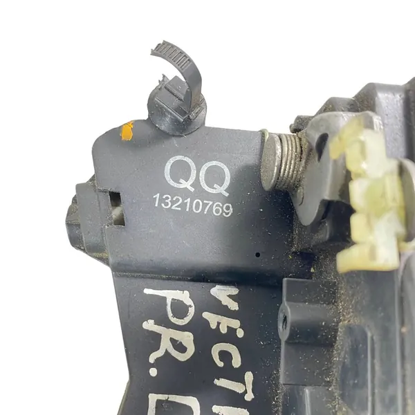 Höger framsdörrslås OPEL VECTRA C ESTATE image 8