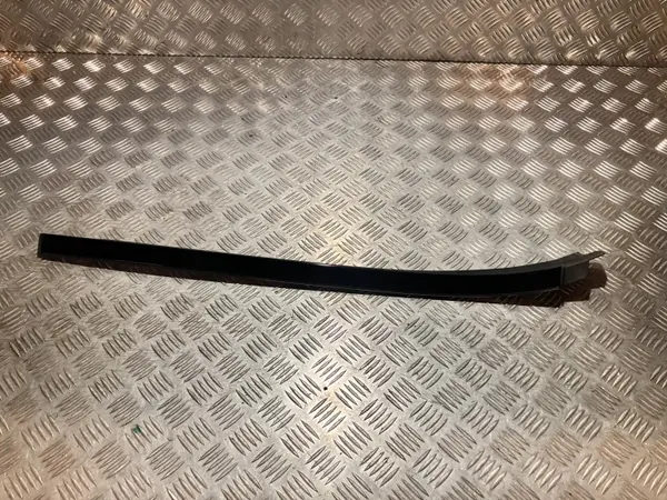 Höger vindrutslist OEM A2386905200 Mercedes W238 image 2