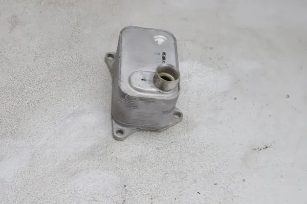 Refroidisseur d'huile VW OEM 06K117021K 2.0L essence image 3