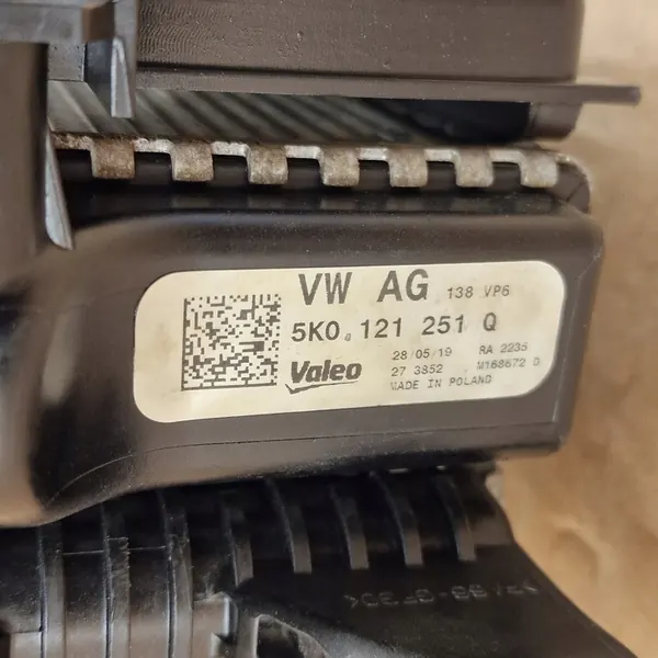 Ventiladores de Radiador VW Golf Scirocco Jetta Caddy 2010- image 8