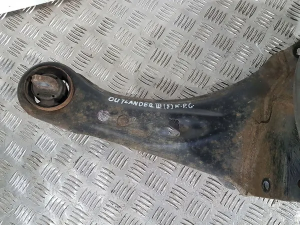 Mitsubishi Outlander 2017 Mozzo ruota posteriore sinistro image 5