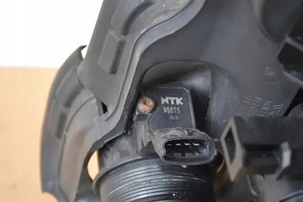 Conjunto de refrigeración para Volvo S80 II V70 III XC70 2007-2012 OEM image 3